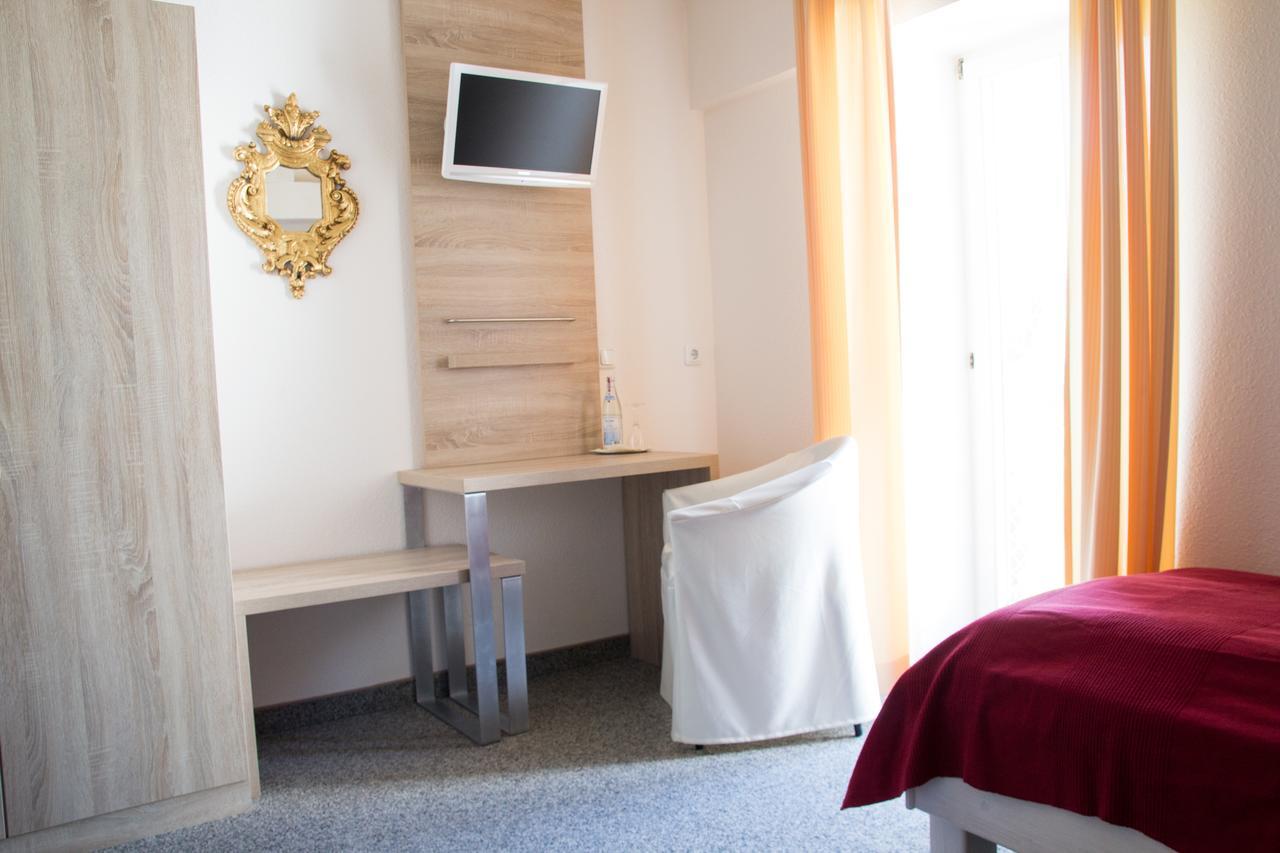Hotel Gewuerzmuehle Berching Bagian luar foto