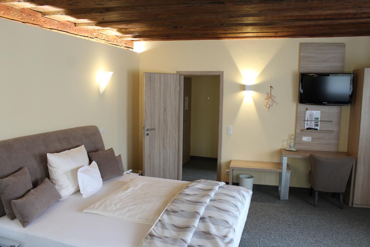 Hotel Gewuerzmuehle Berching Bagian luar foto